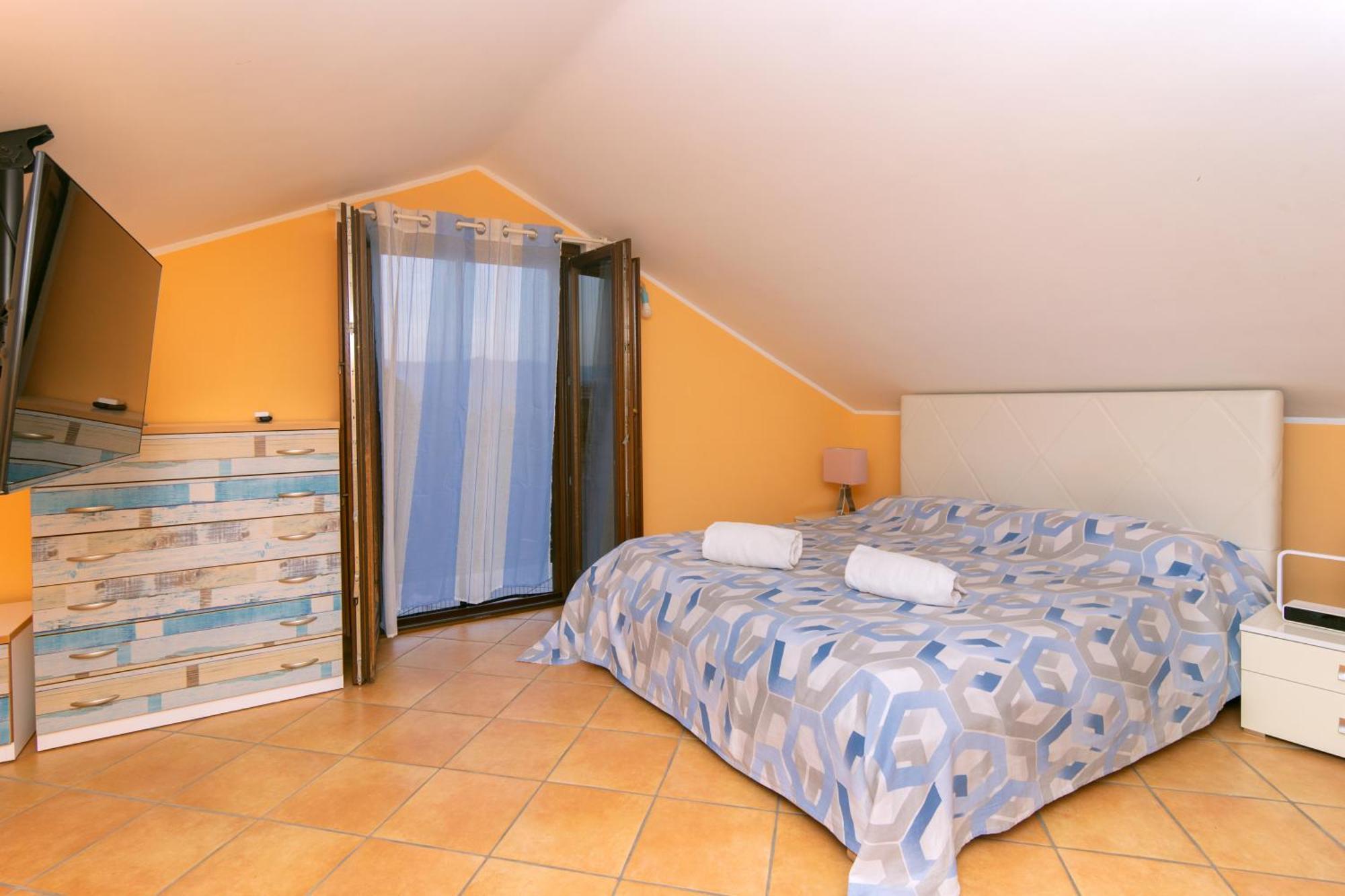 Dominella 3 Apartment Казал Велино Екстериор снимка