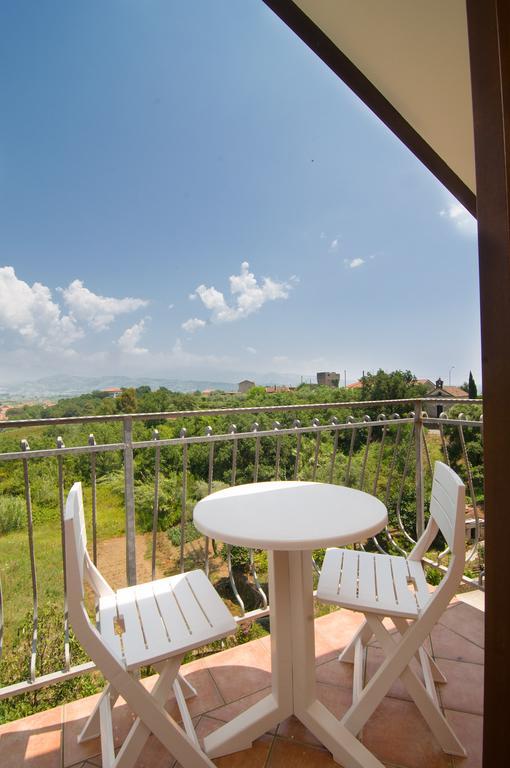 Dominella 3 Apartment Казал Велино Стая снимка